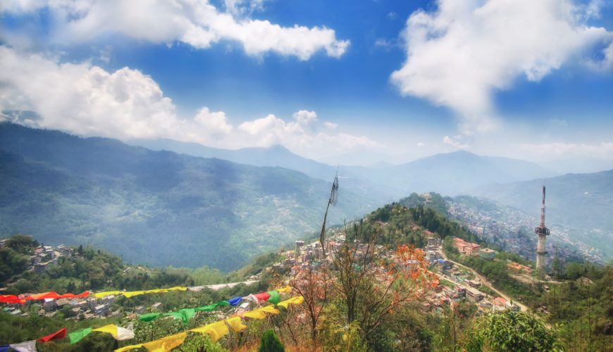 Best Monsoon Destinations in India 2026 for Couples & Families