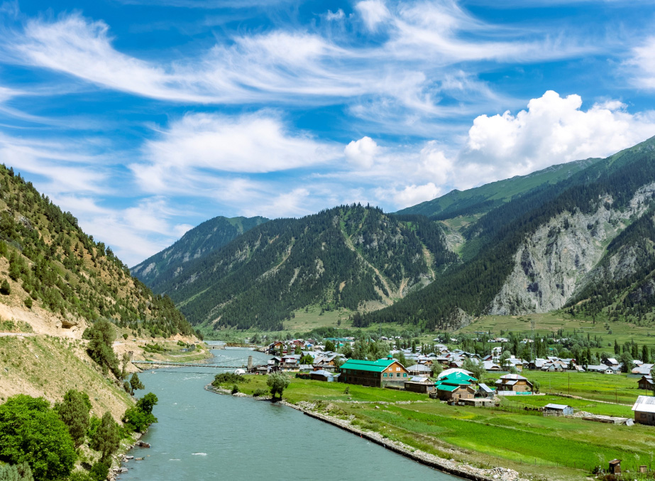 Top Summer Destinations in India Everyone is Booking in 2026