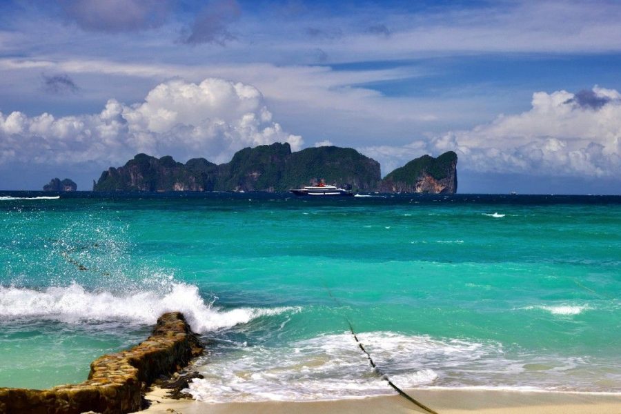 Paradise on Coral Reef: 3 Nights Port Blair Family Tour Package