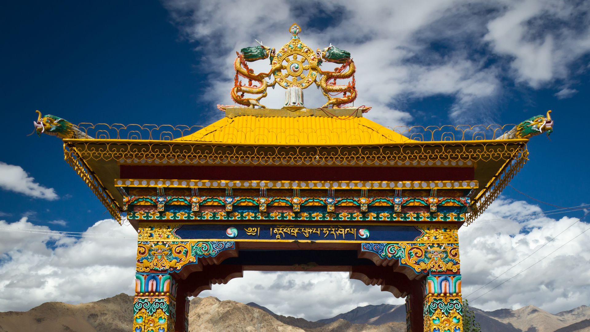 Luxury Leh Ladakh Tour Packages 2026 | Premium Ladakh Holiday